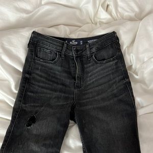 black hollister high waisted skinny jeans